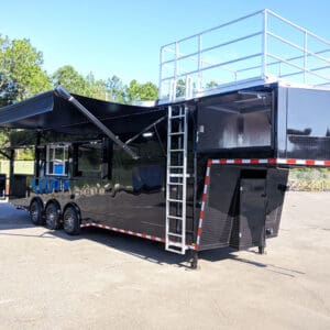 2025 Southern Dimensions 36'- Fully Loaded With Smoker Gooseneck-ELEC OLE Hickory Pit (SDG-601)