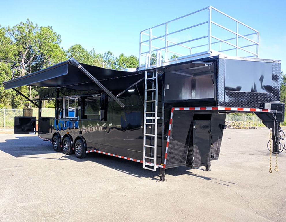 2025 Southern Dimensions 36′- Fully Loaded With Smoker Gooseneck-ELEC OLE Hickory Pit (SDG-601)